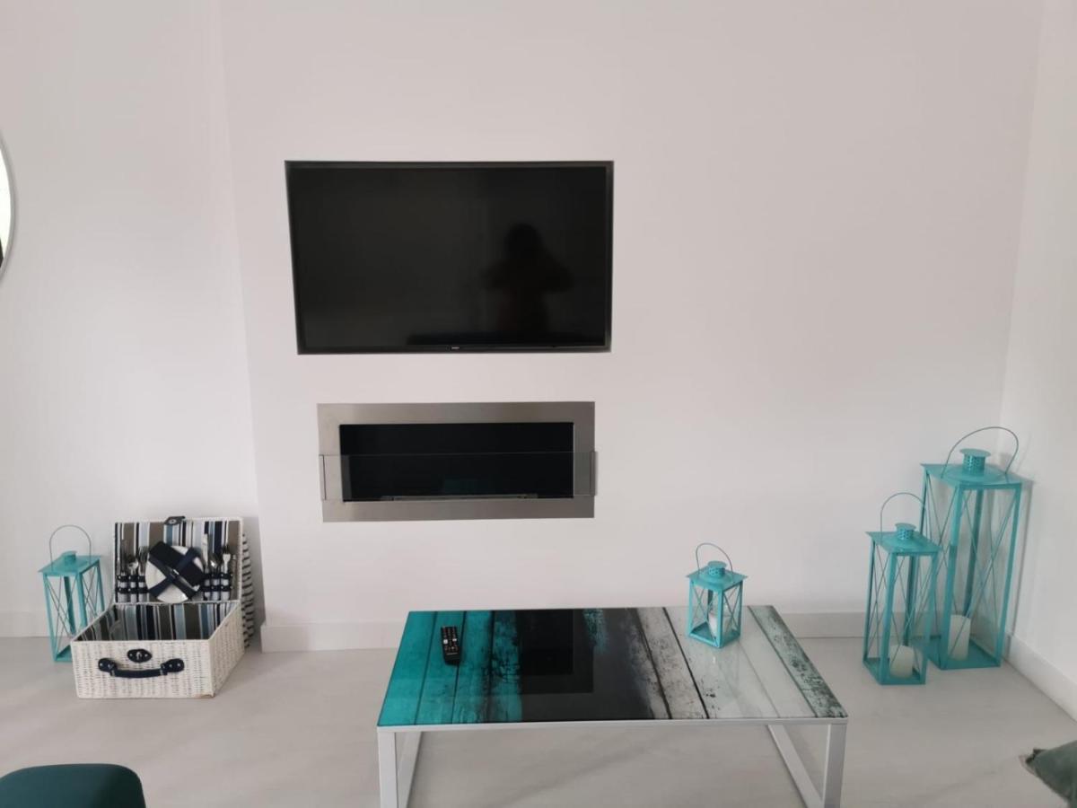 Przytulny Apartament Z Kominkiem Przy Jeziorze Borne Sulinowo Bagian luar foto