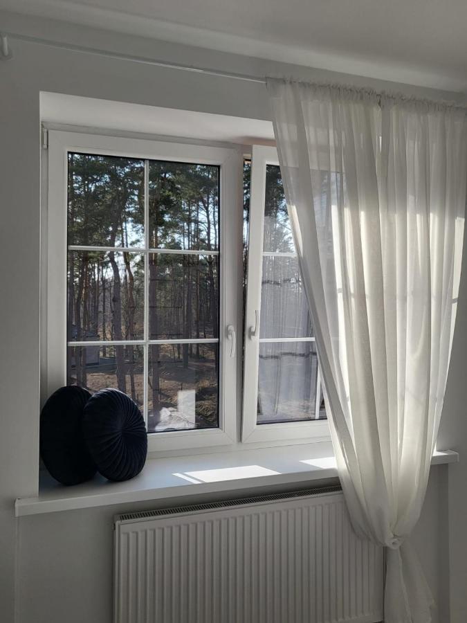 Przytulny Apartament Z Kominkiem Przy Jeziorze Borne Sulinowo Bagian luar foto